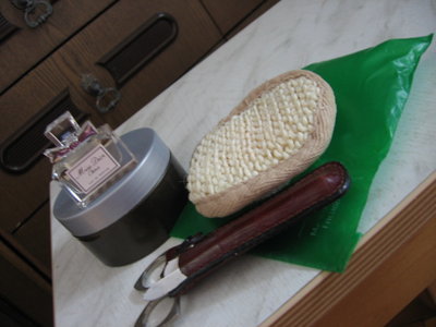 губка-маникюрный наборчик-скраб