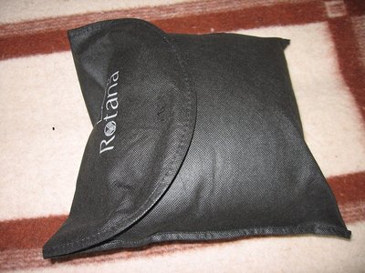 результат - вместо куртки - мешочек (на липучке он застегивается)